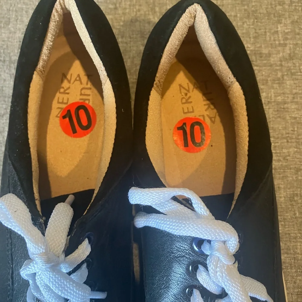 Naturalizer Black Tennis Shoes
